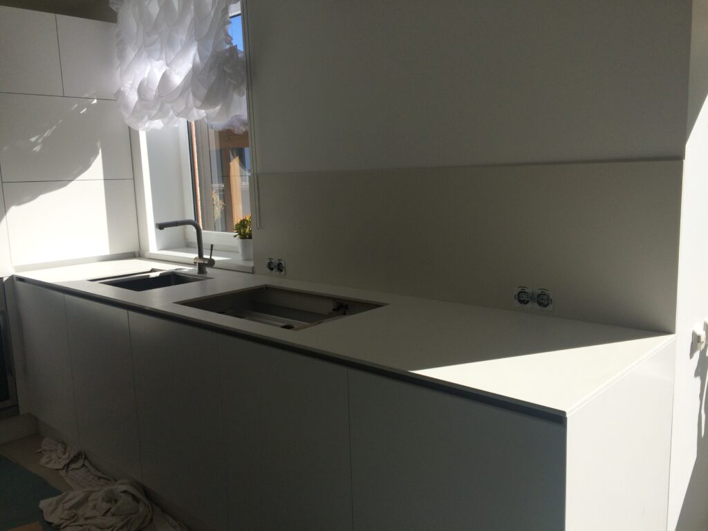 dekton virsma