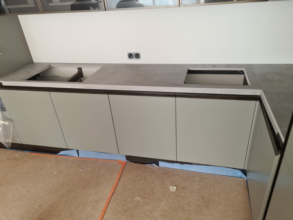 dekton virtuve
