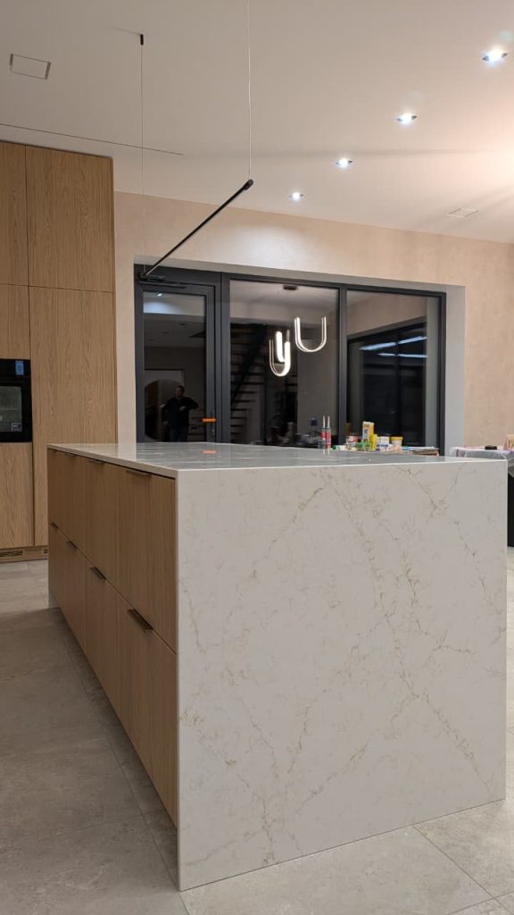 kvarca Caesrstone virtuve